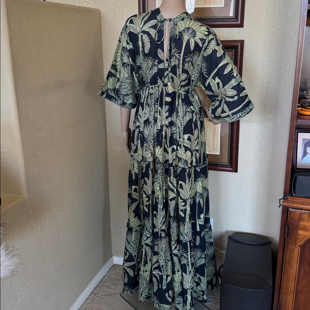 Haute Hippie Women’s Tropical Tiered Maxi Dress sz M - Picture 8 of 10